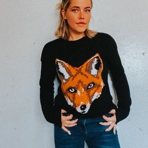 Foxy fox sweater